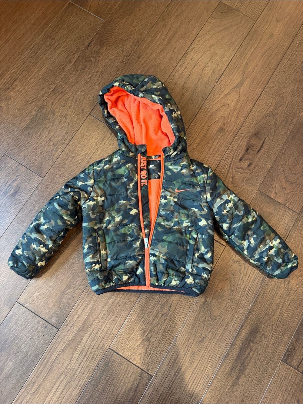 Nike Kids Camo Puffer Jacket with Orange Fleece Lining Size 24 Months - C34-152